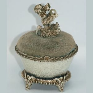 1950's Vintage Florenza  Poodle Pincushion  Box, Poodle w/ Pearl, Florenza Box
